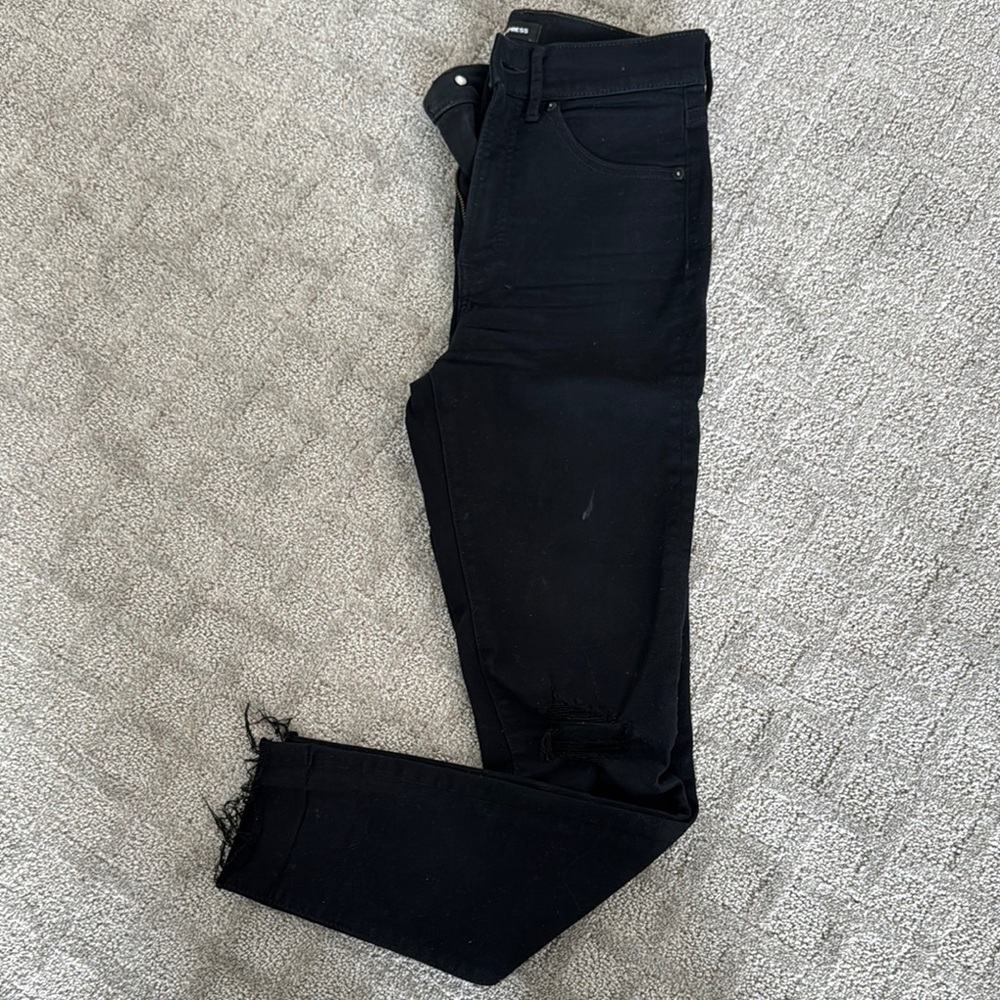 Express high rise black skinny jeans with ripped knees